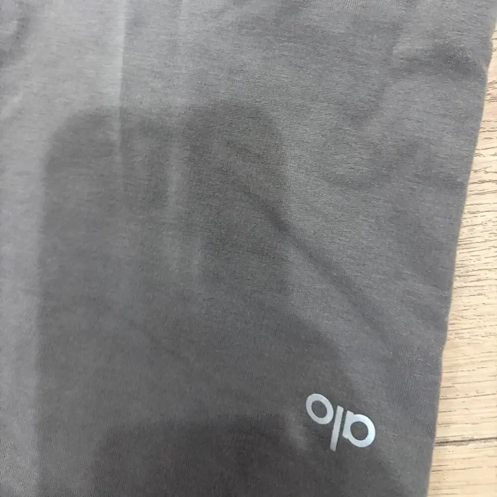 Alo yoga grey joggers size medium